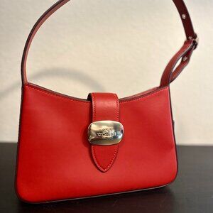 Eliza Shoulder Bag With Zipper Closure in Red w/ Gold Hardware